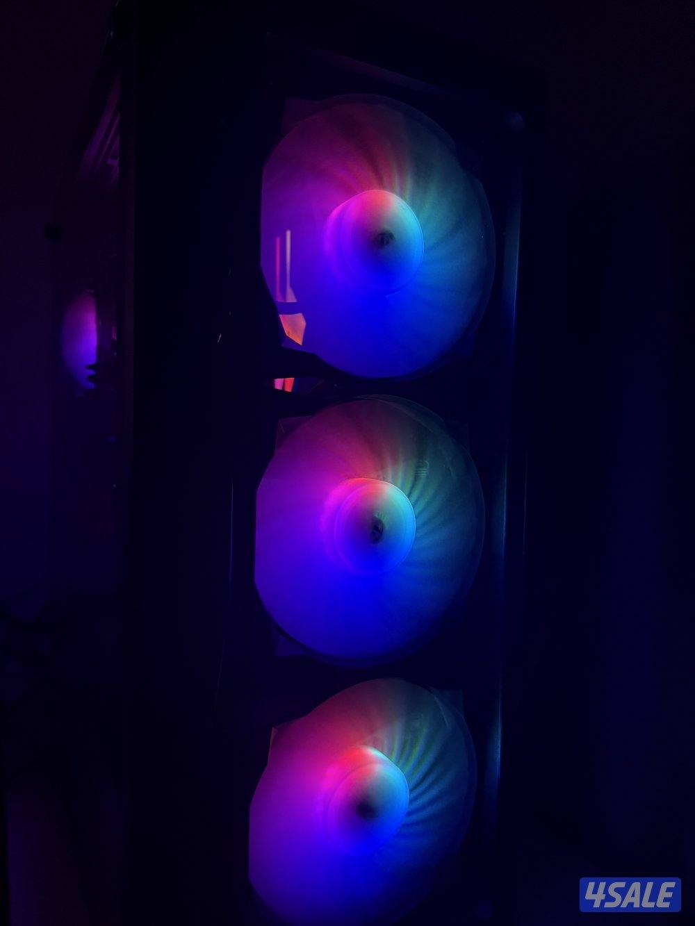 للبيع بيسي قيمنق 3060 12 قيقا و i5-10400F يشغل كل الالعاب1