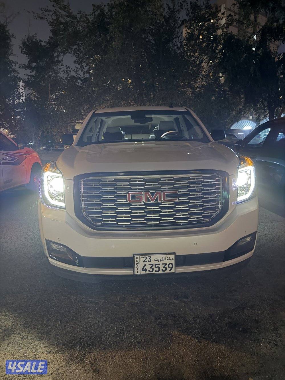 GMC Yukon Denali. Mint condition. Rare to find0