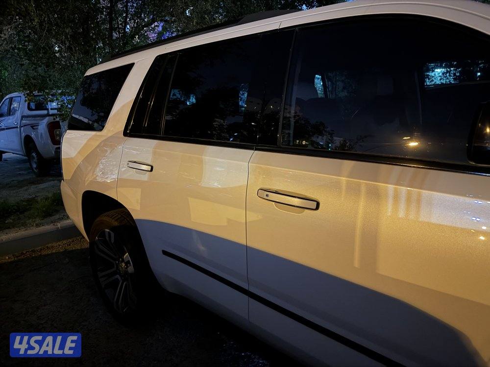 GMC Yukon Denali. Mint condition. Rare to find1