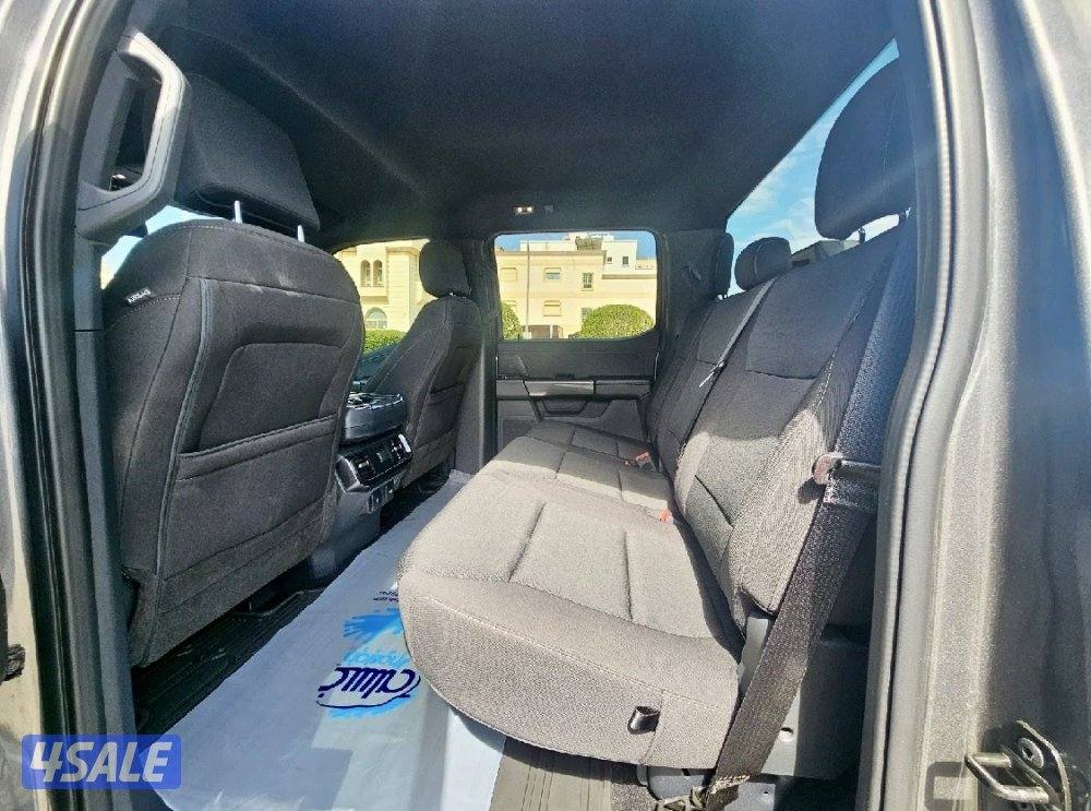 فورد F-150 FX4 XLT8