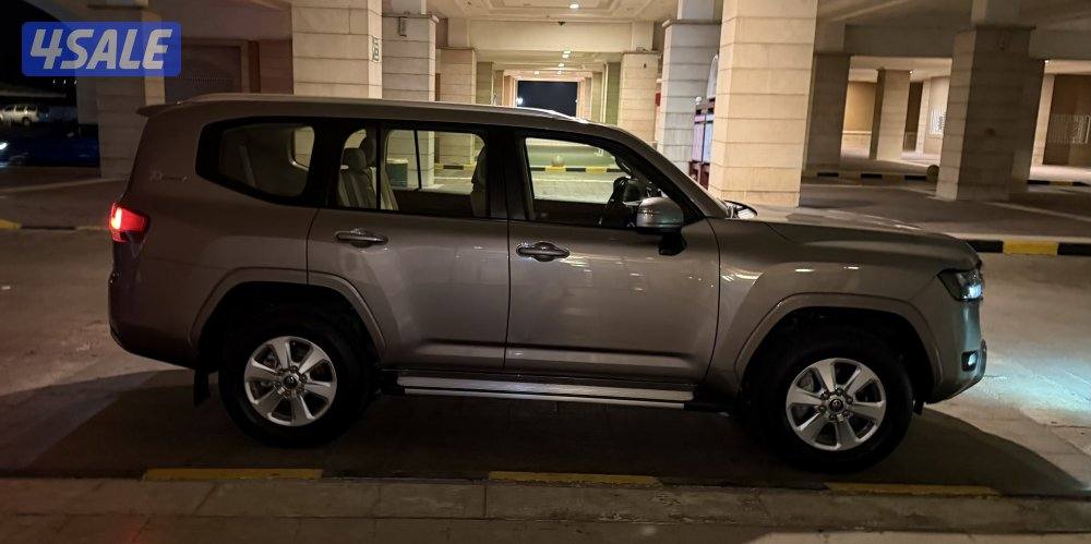 لاندكروزر Gxr12