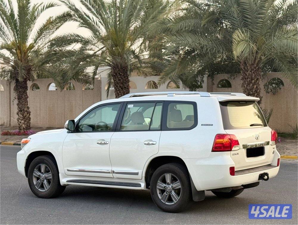 لاند كروزر لمتد اديشن 2015 صبغ وكاله ماشي 2463