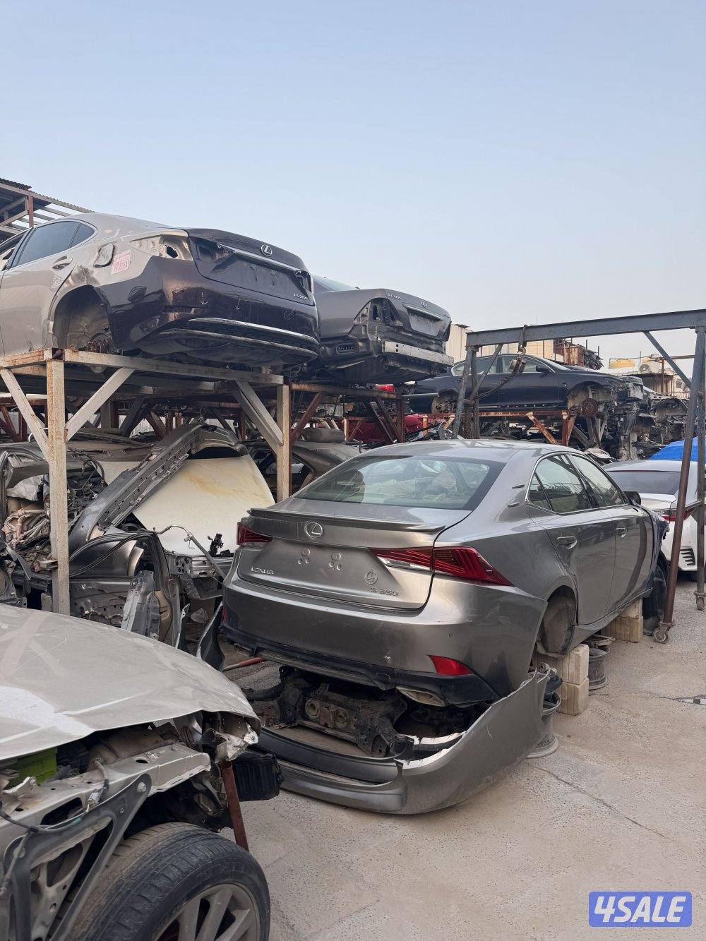 متوفر جميع انواع قطع الغيار من السكراب اا5