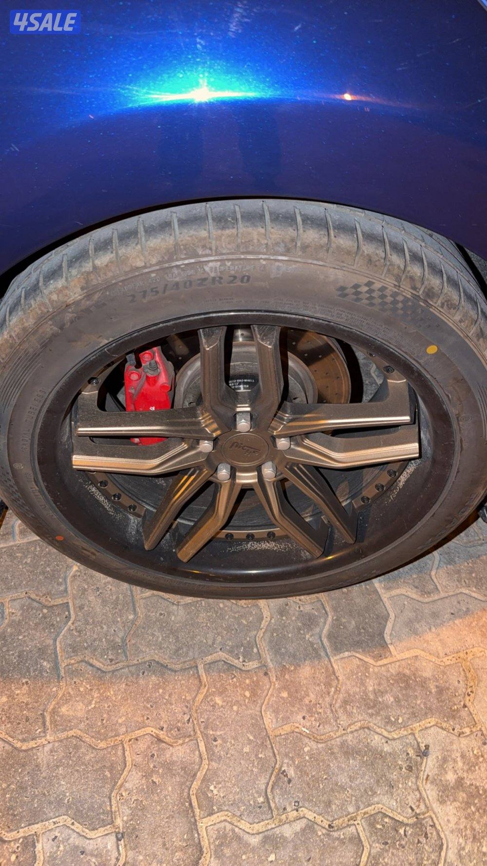 للبيع رنقات نيش جدد مع توايرهم حجم 20 يركبون على كل السيارات2