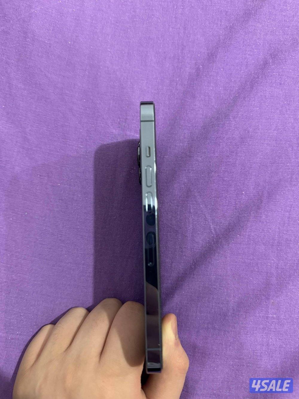 iPhone 13 Pro 256GB excellent condition 74% battery3