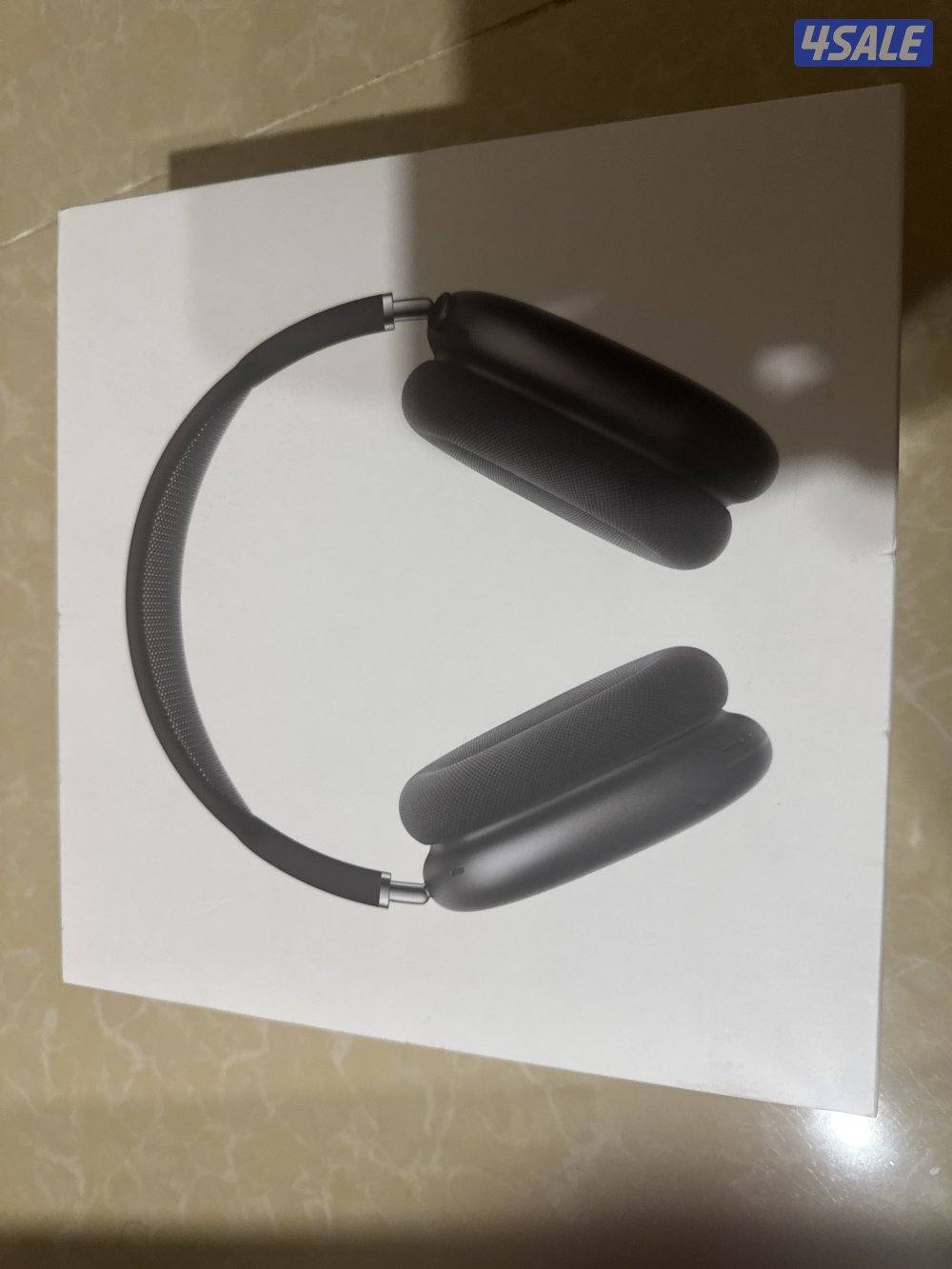 Airpods max0