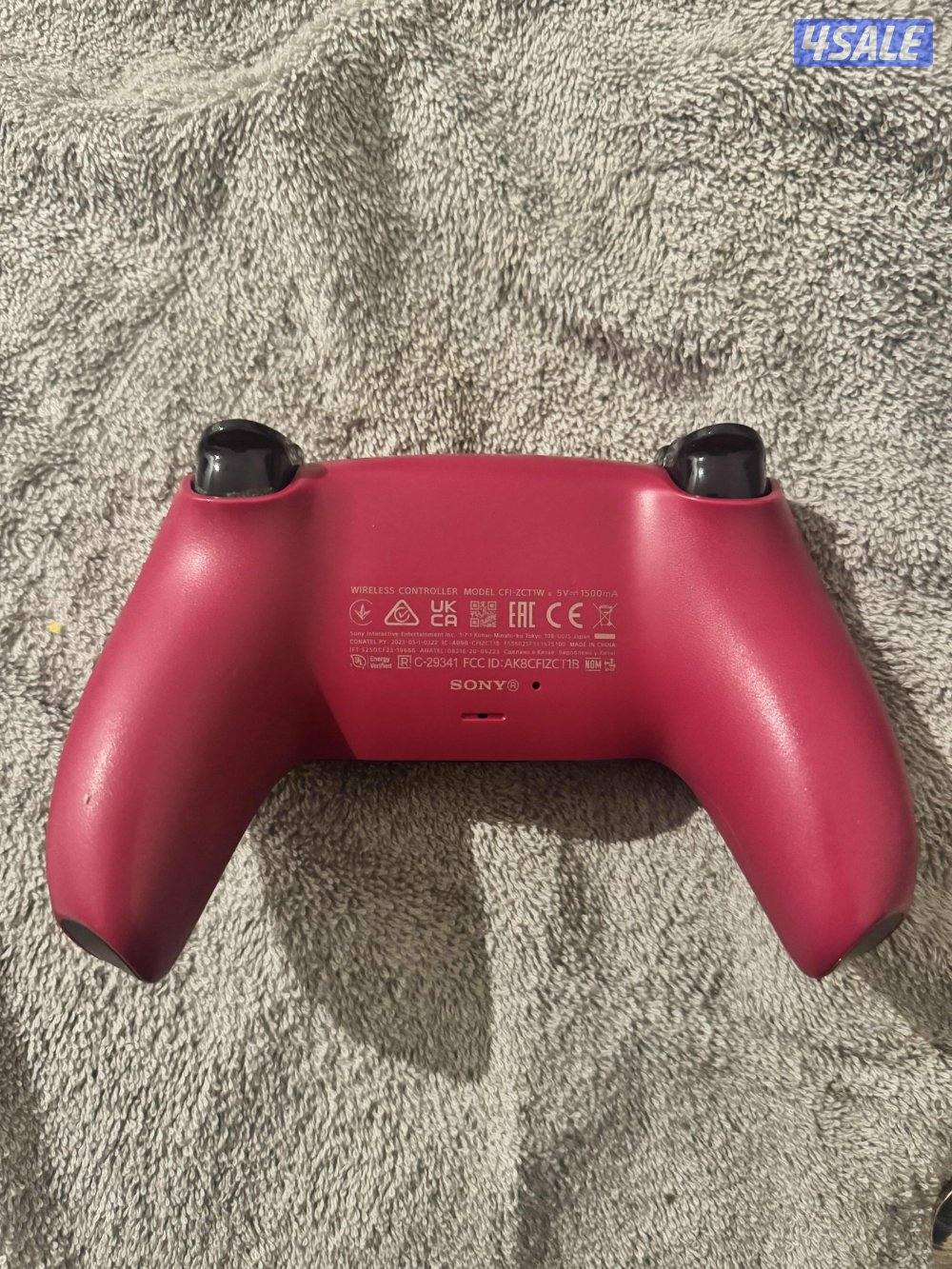 يدة سوني فايف 5 اصلية لون احمر بيعه سريعه1