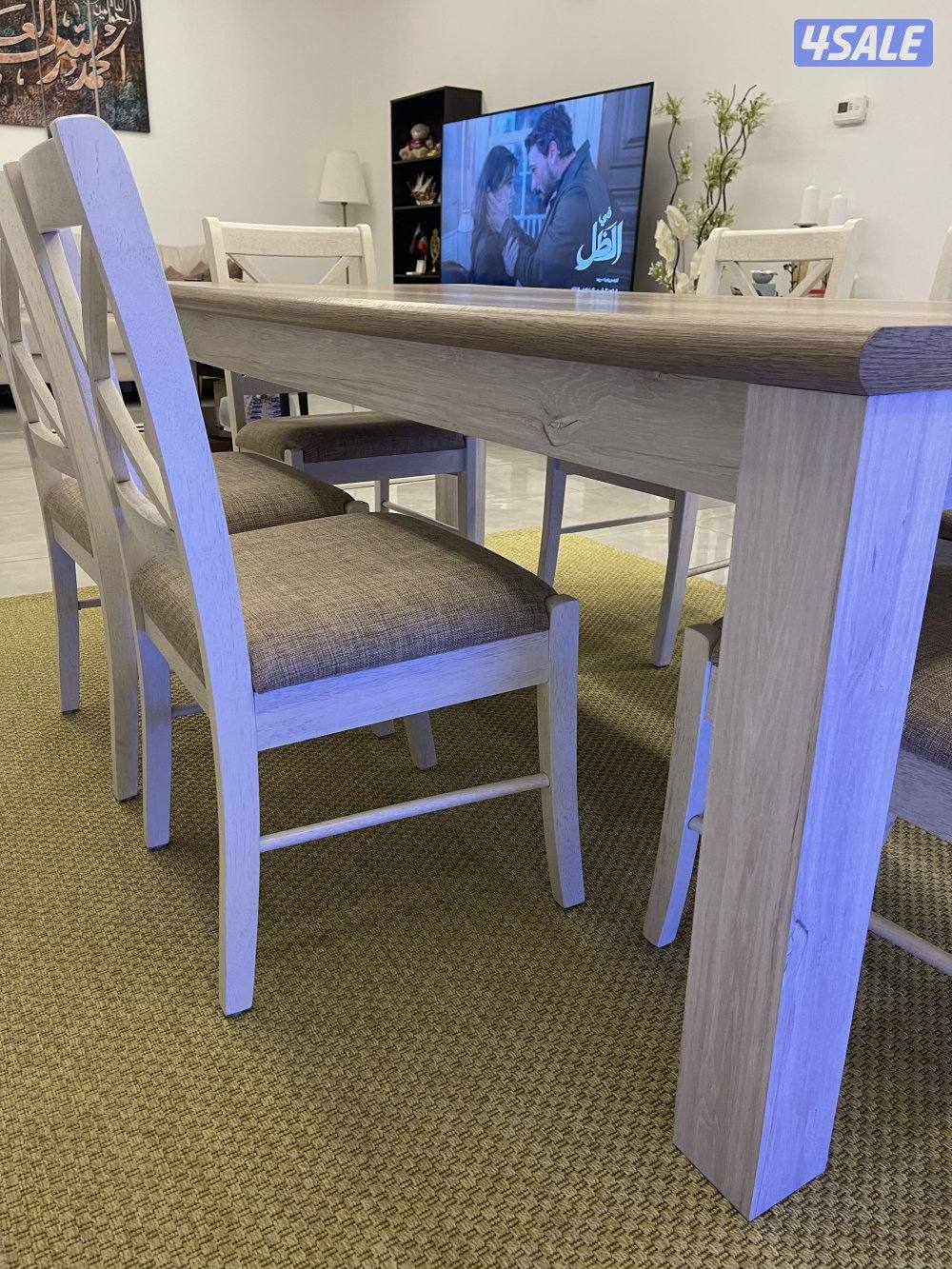 للبيع طاولات2