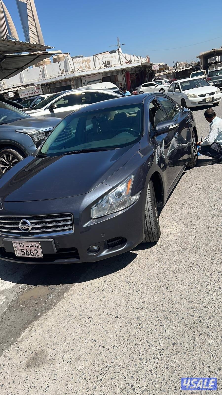 للبيع ماكسيما 2010 فل اوبشن ماشية ١٨٣ داخلية جلد وفتحة نظيييفة جداً3