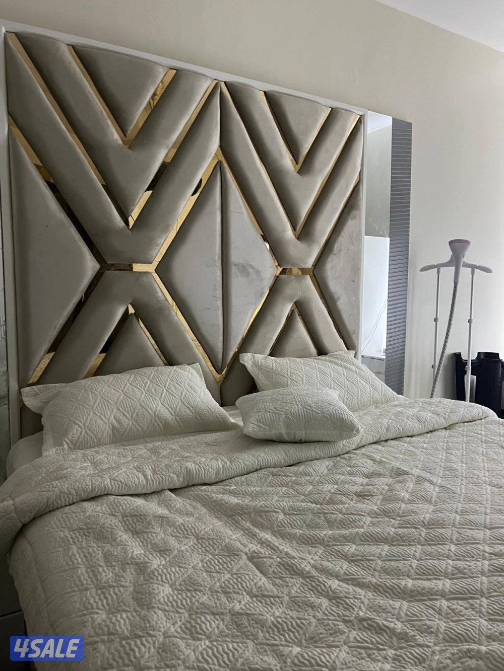 غرفة نوم كاملة للبيع1