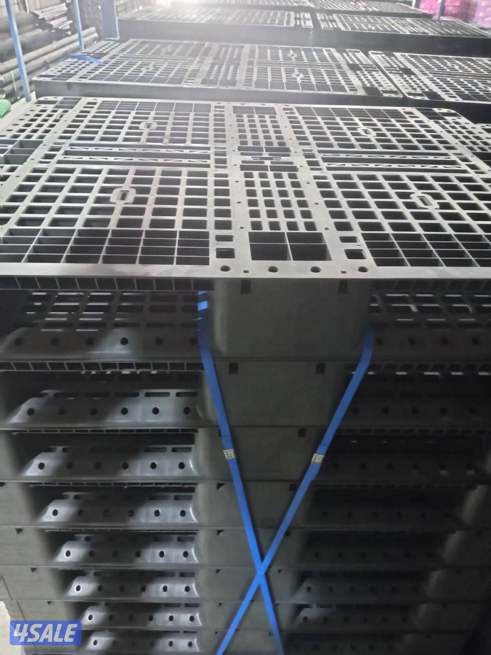 طبليات بلاستيك جديده جمله1