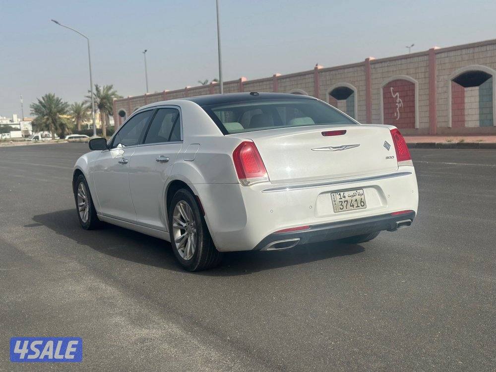 كرايزلر 2015 فل بانوراما  8 سلندر4