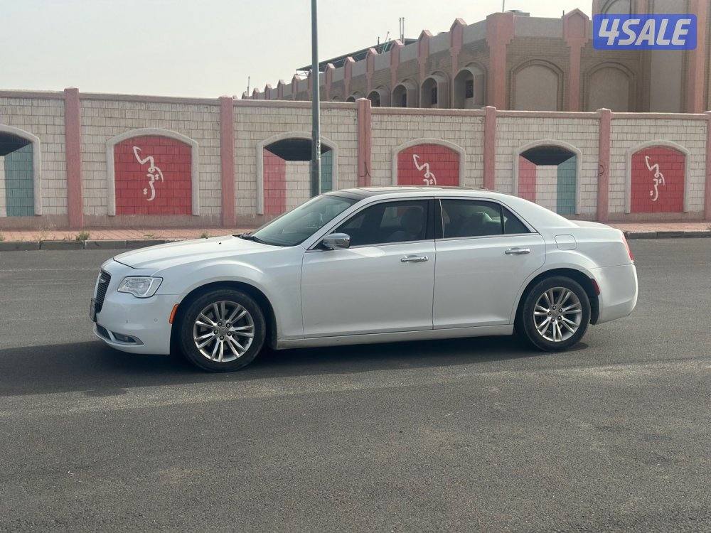 كرايزلر 2015 فل بانوراما  8 سلندر3