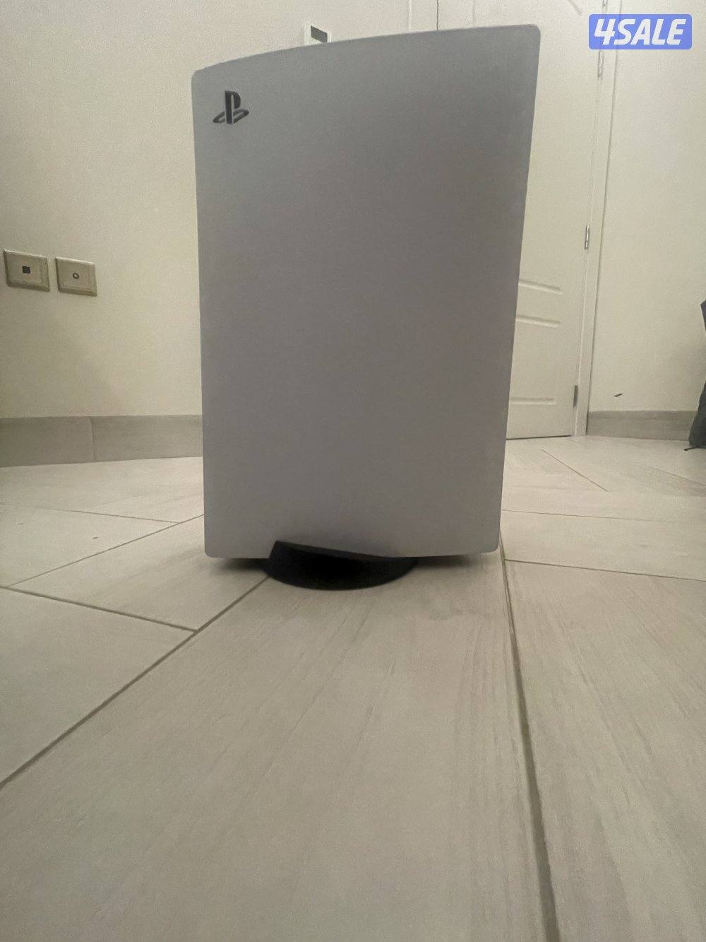 بلاستيشن5 نظيف0