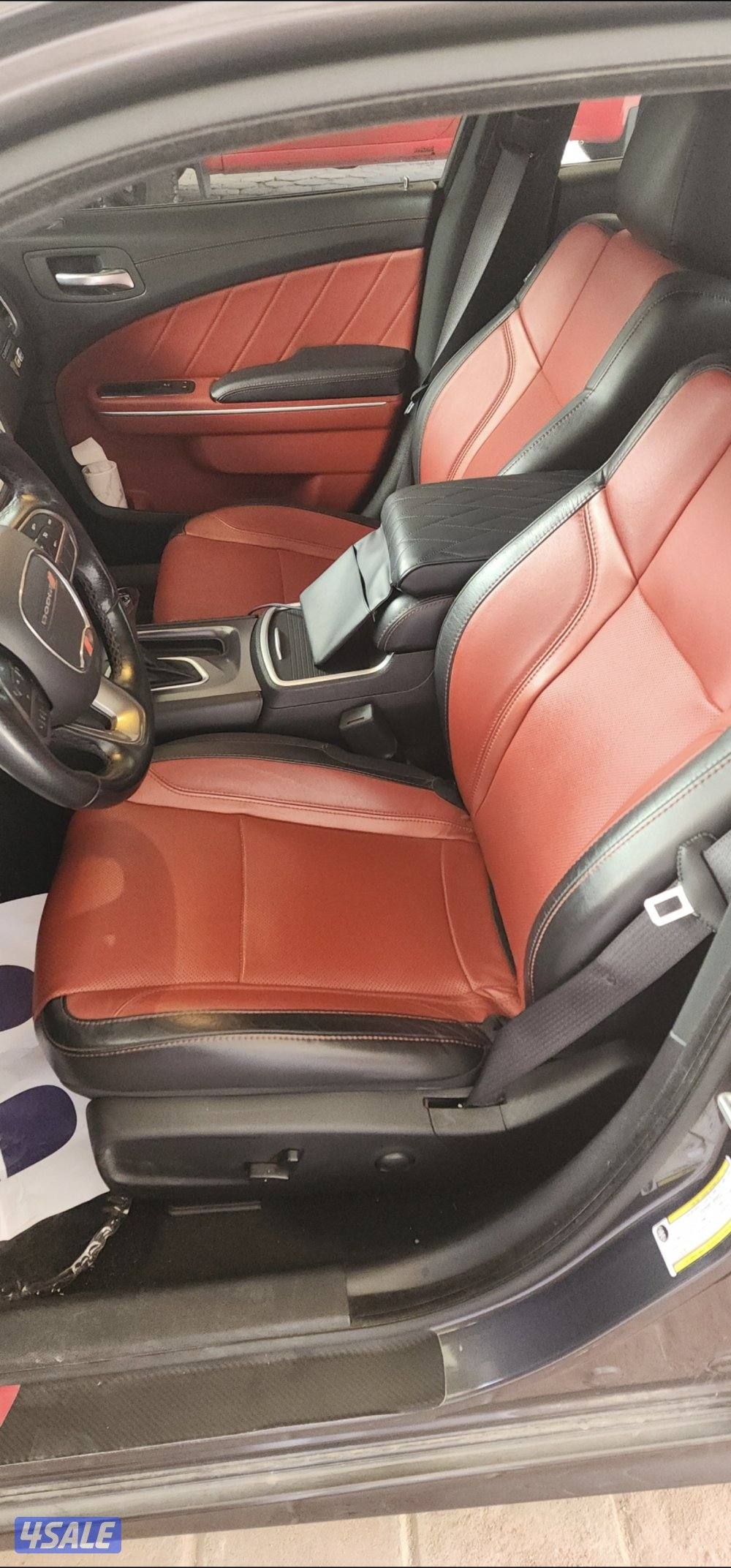 للبيع دوج تشارجر GT5