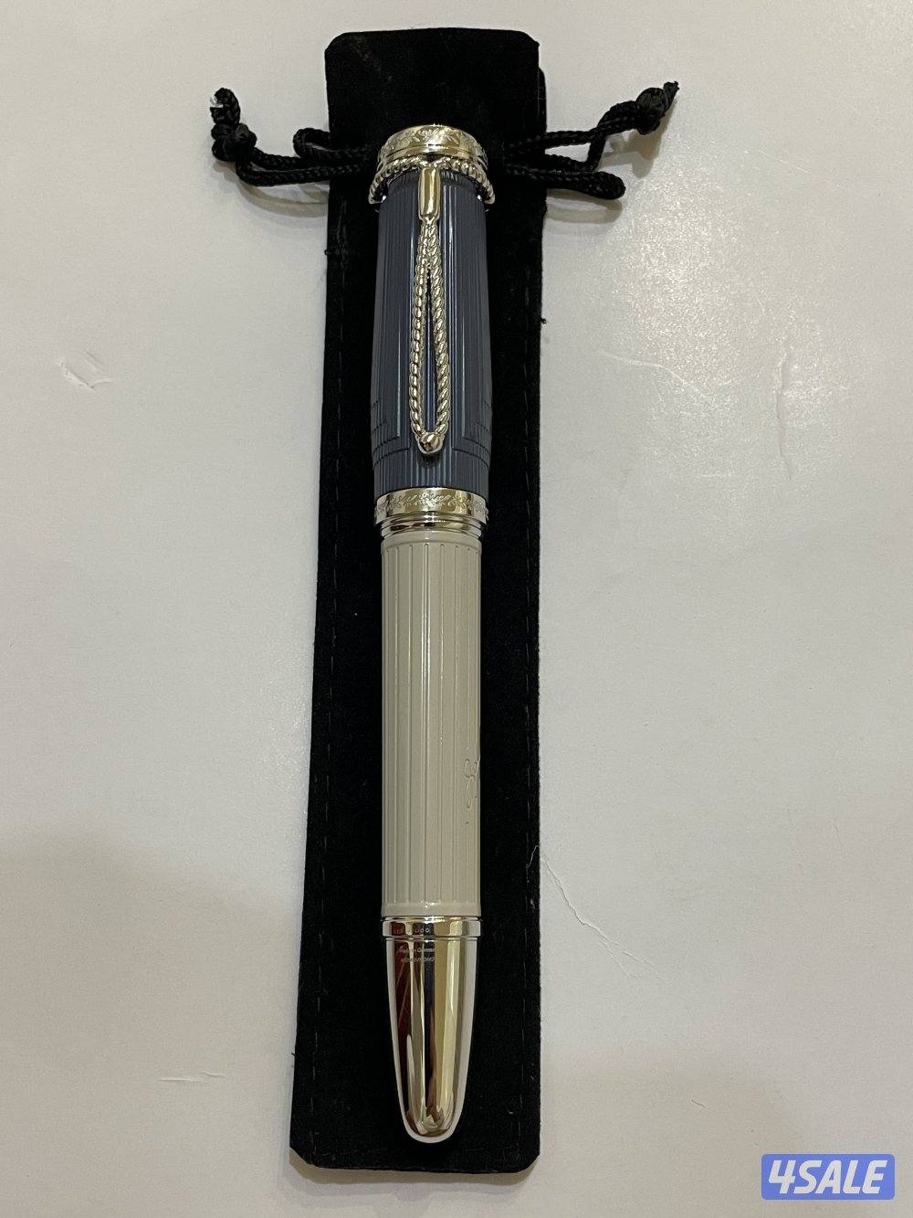 قلم مونت بلان كالجديد0