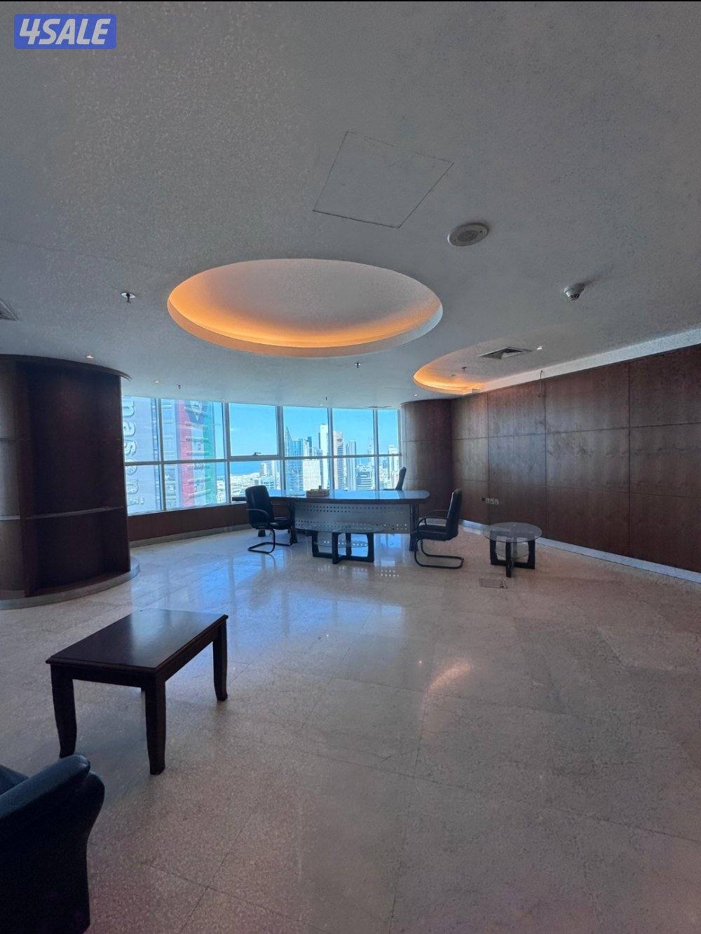 دور تجاري بمدينة الكويت-بالقبلة 
المساحة 350 متر دور كامل 
موقع متميز0