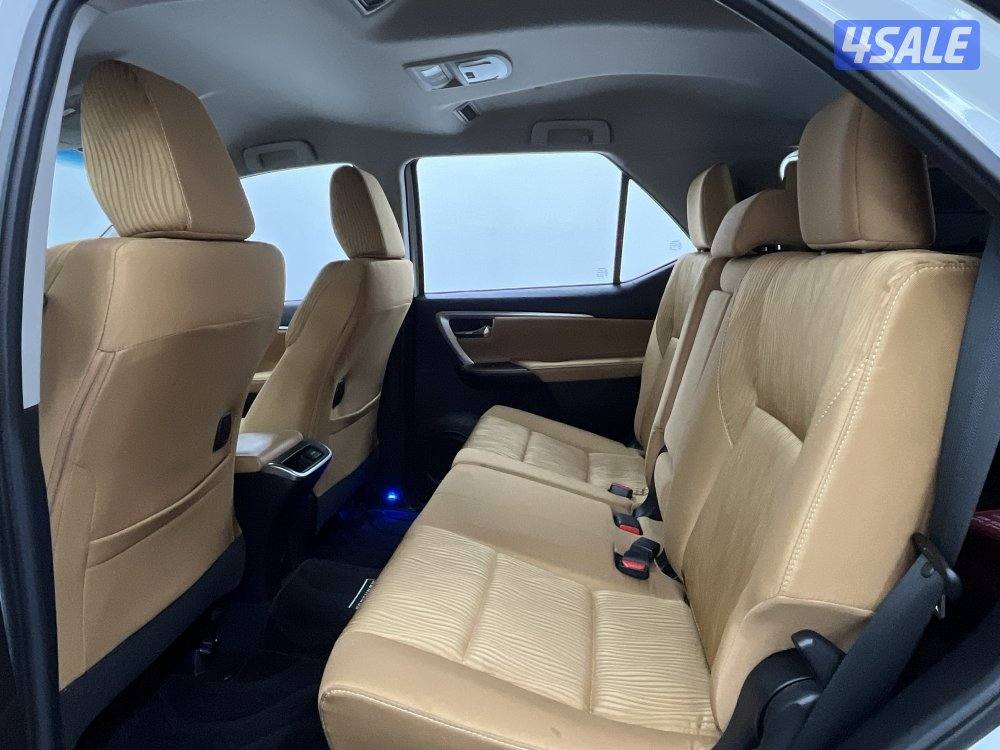 TOYOTA FORTUNER_N 23FT4H_U3