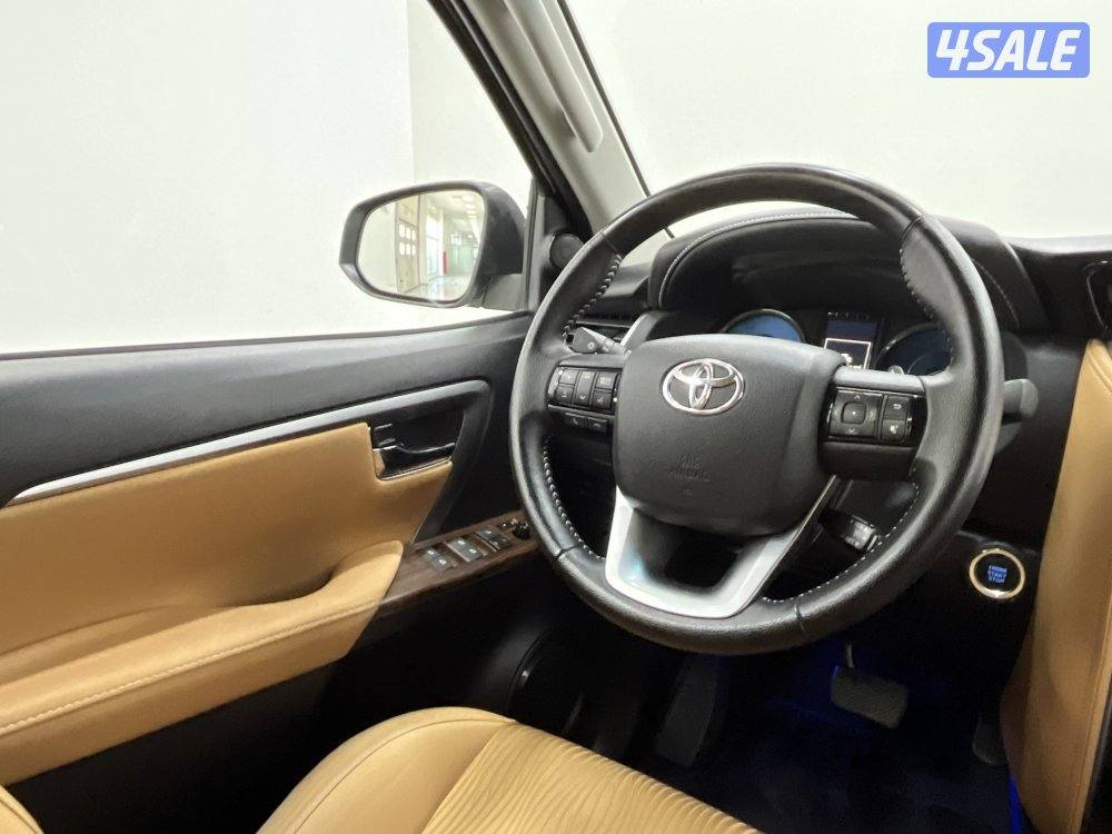 TOYOTA FORTUNER_N 23FT4H_U12