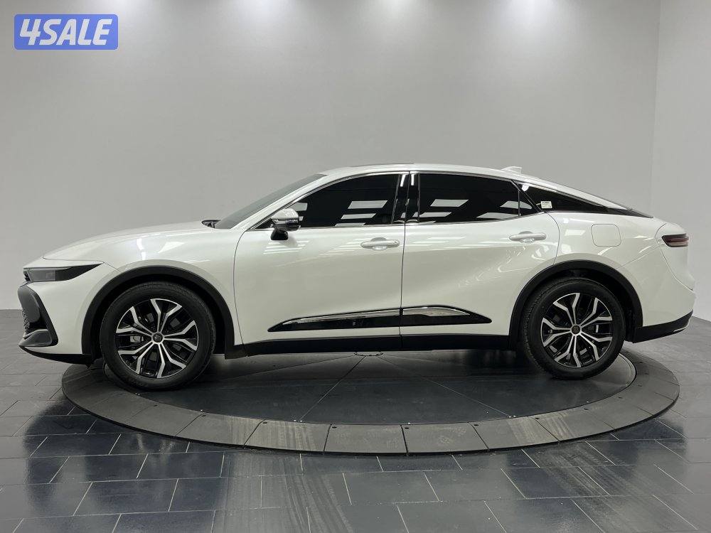 TOYOTA CROWN HYBRID2