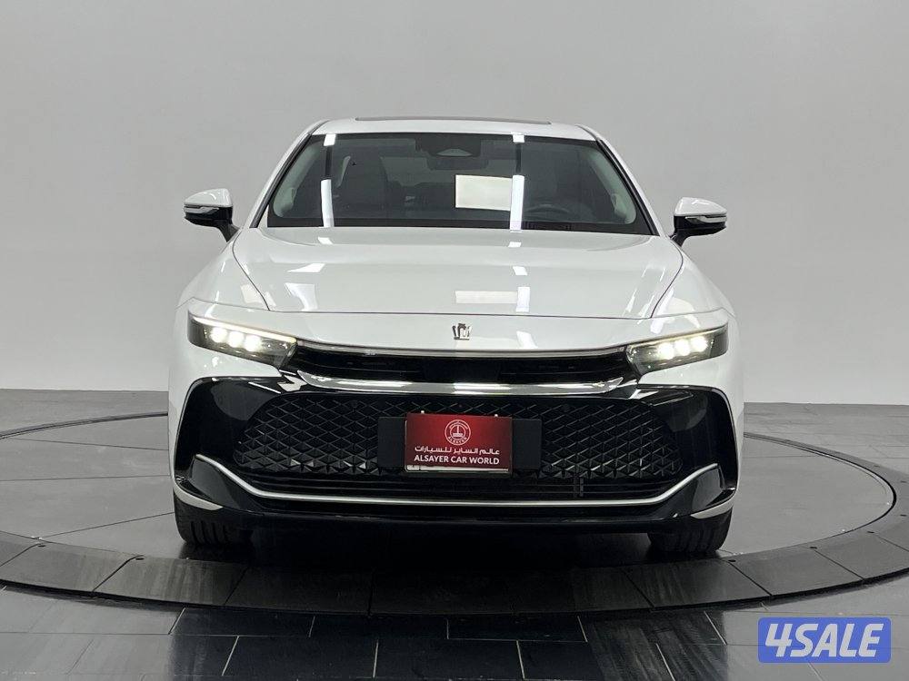 TOYOTA CROWN HYBRID15