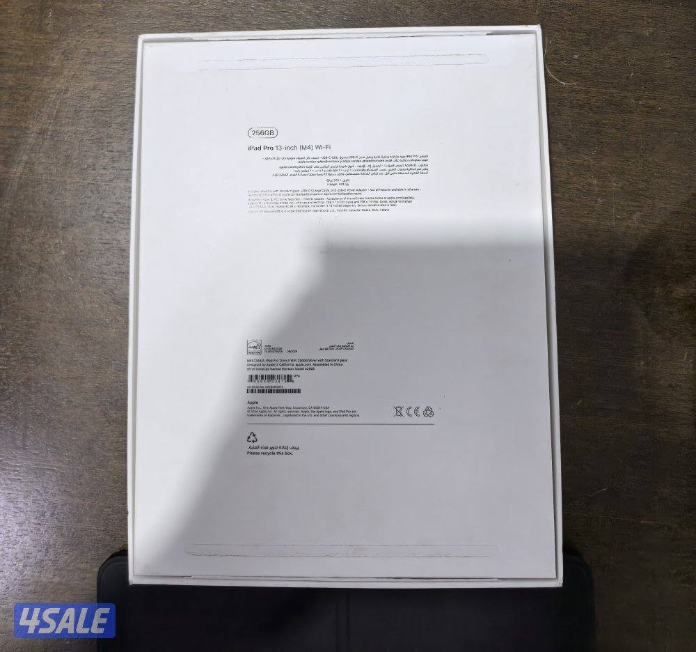 Ipad pro M4 13 inch, 256 giga ,battery 95%. Wifi only1
