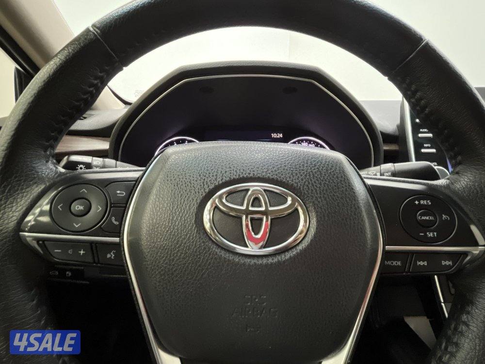 TOYOTA AVALON XLE MID OPTION7