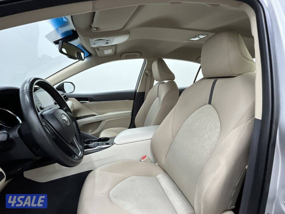 TOYOTA CAMRY Toyota CAMRY 20235