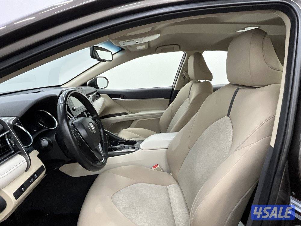 TOYOTA CAMRY Toyota CAMRY 20235