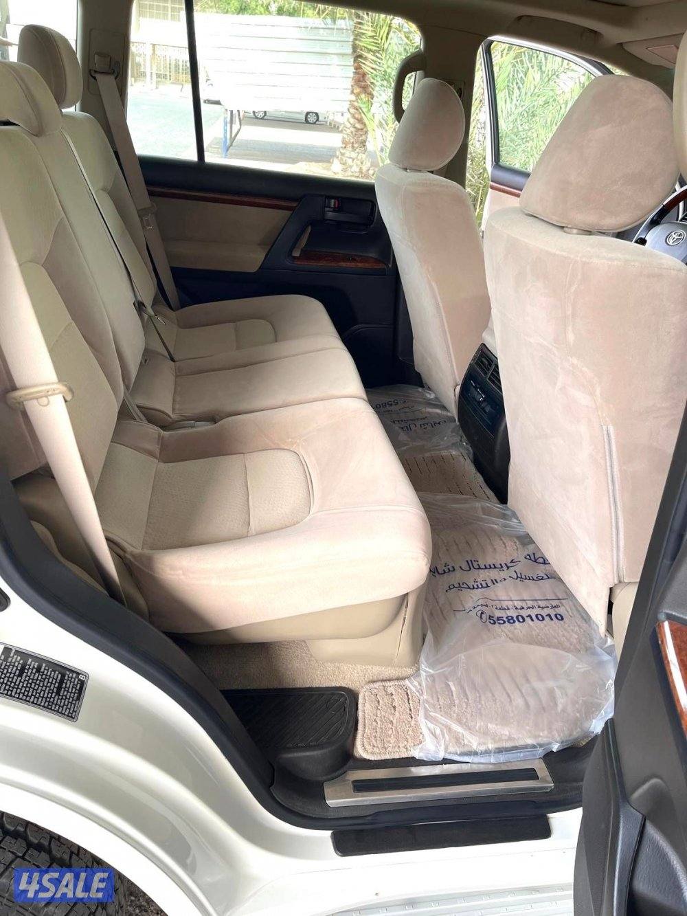 للبيع لاندكروزر GXR موديل ٢٠١٠6