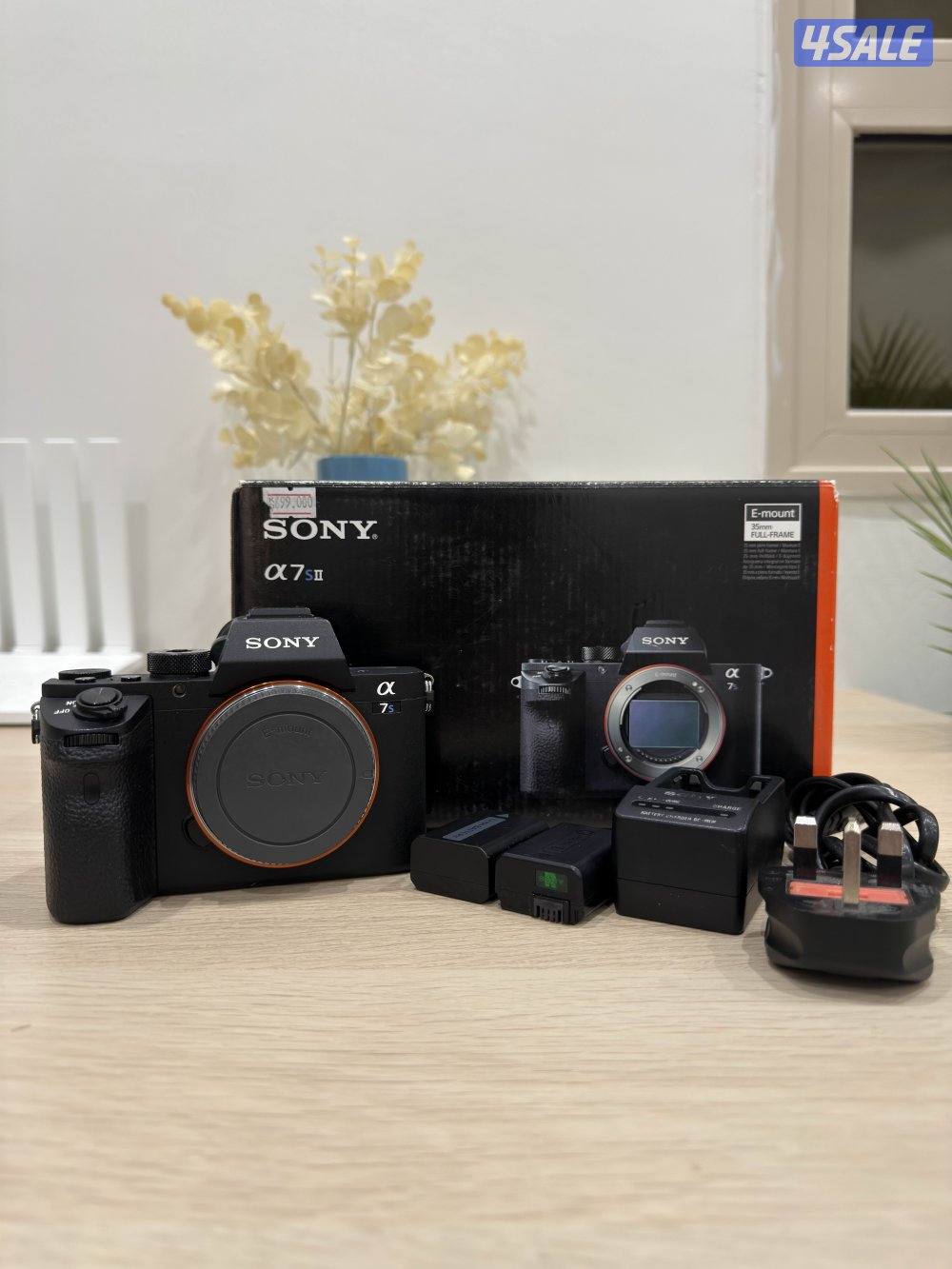 للبيع Sony a7sii full frame camera0