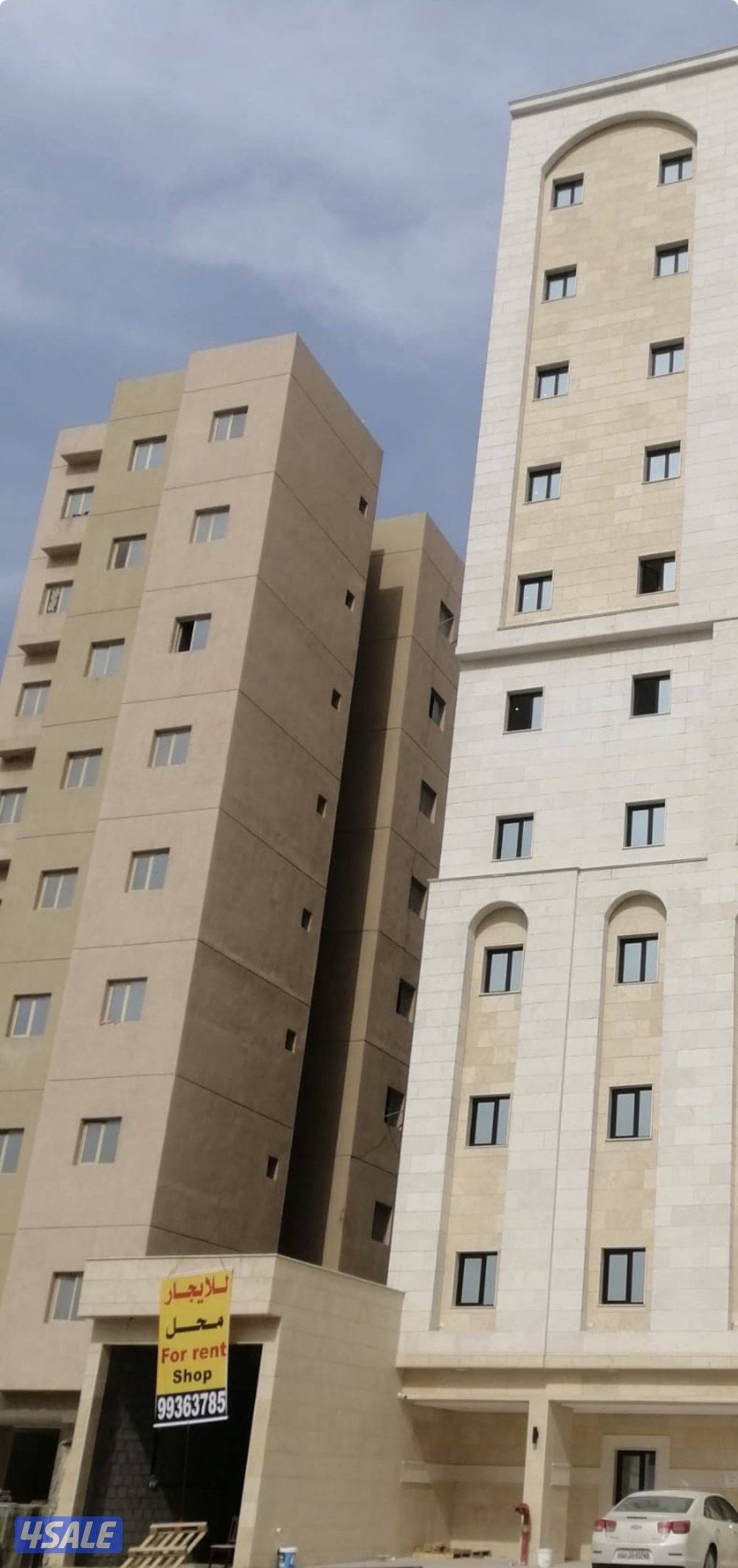 للايجار محل بعماره جديده موقع مميز2