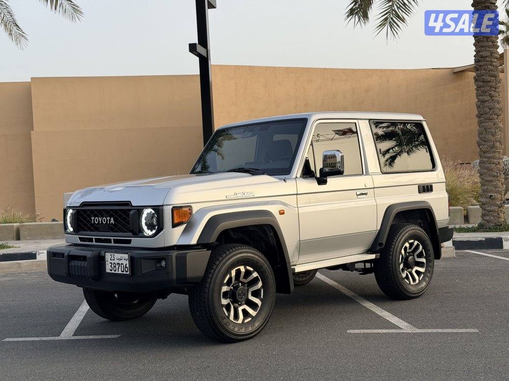 ربع موديل 2025ماشي3الاف كم بنزين2