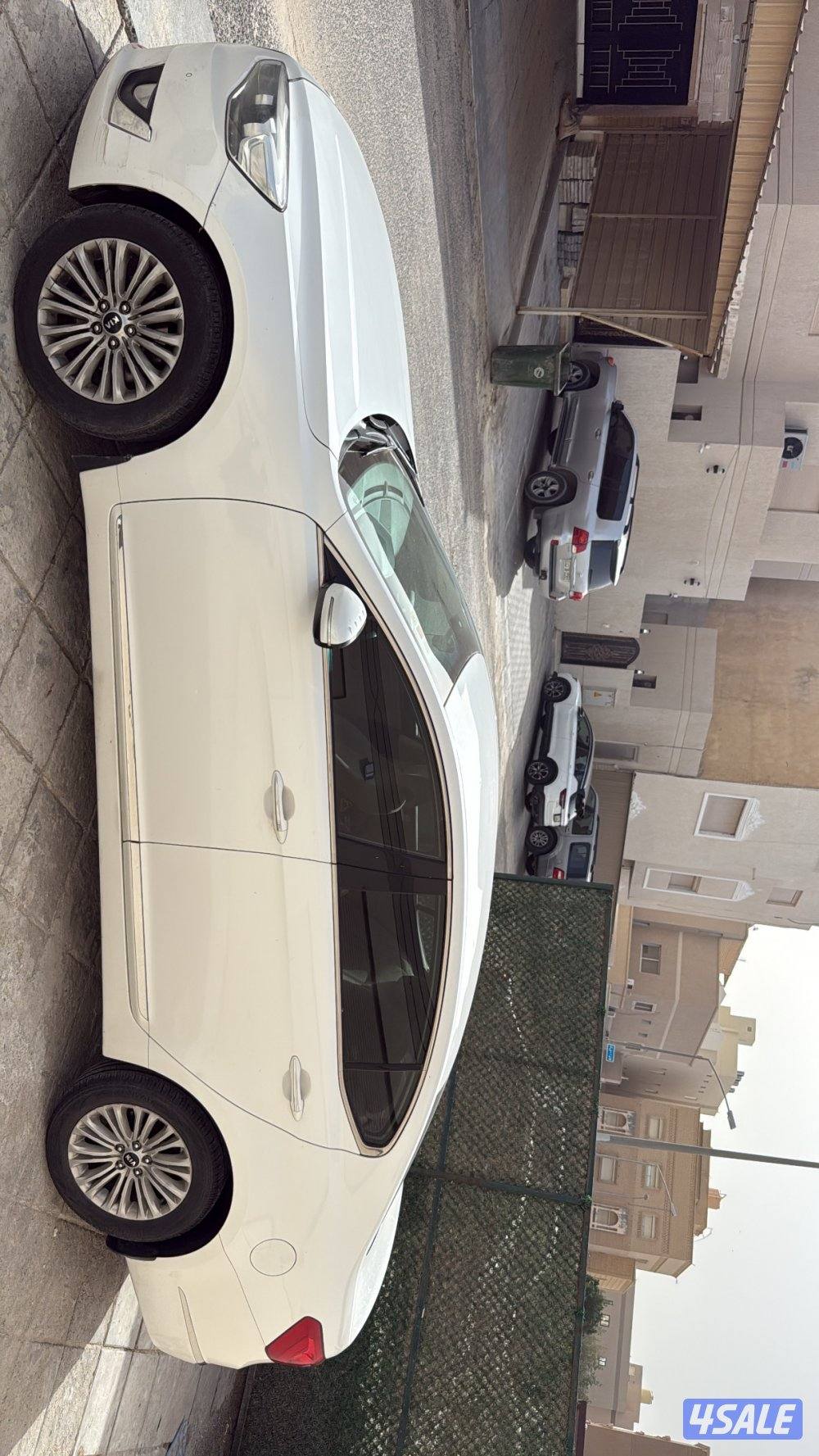 للبيع كيا كادينزا شرط الفحص3