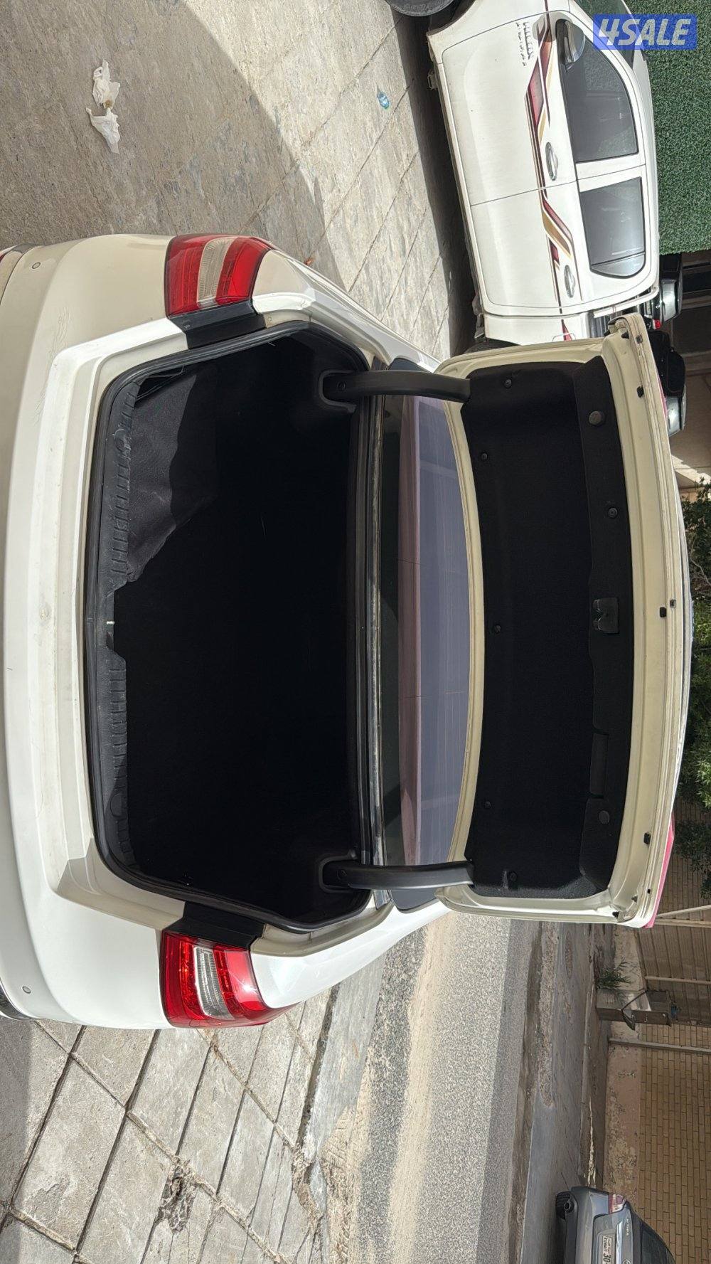 للبيع كيا كادينزا شرط الفحص11