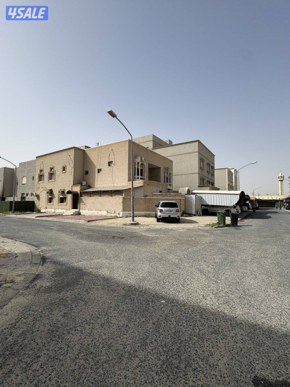 بيت في ام الهيمان للبدل مع قسيمه في صباح او الوفره9