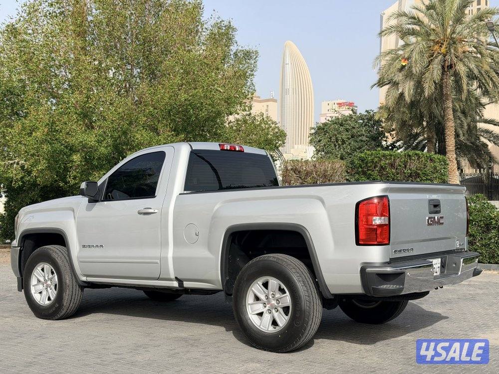 موديل 2018ماشي28000كم بحالة الوكالة5