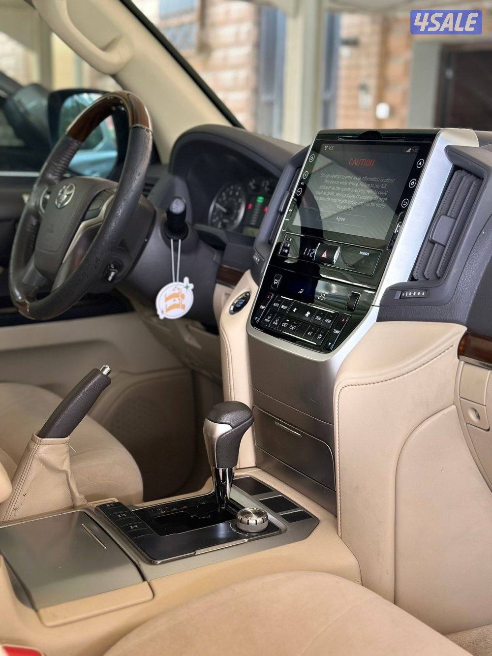 للبيع لاند كروز GXR/201614