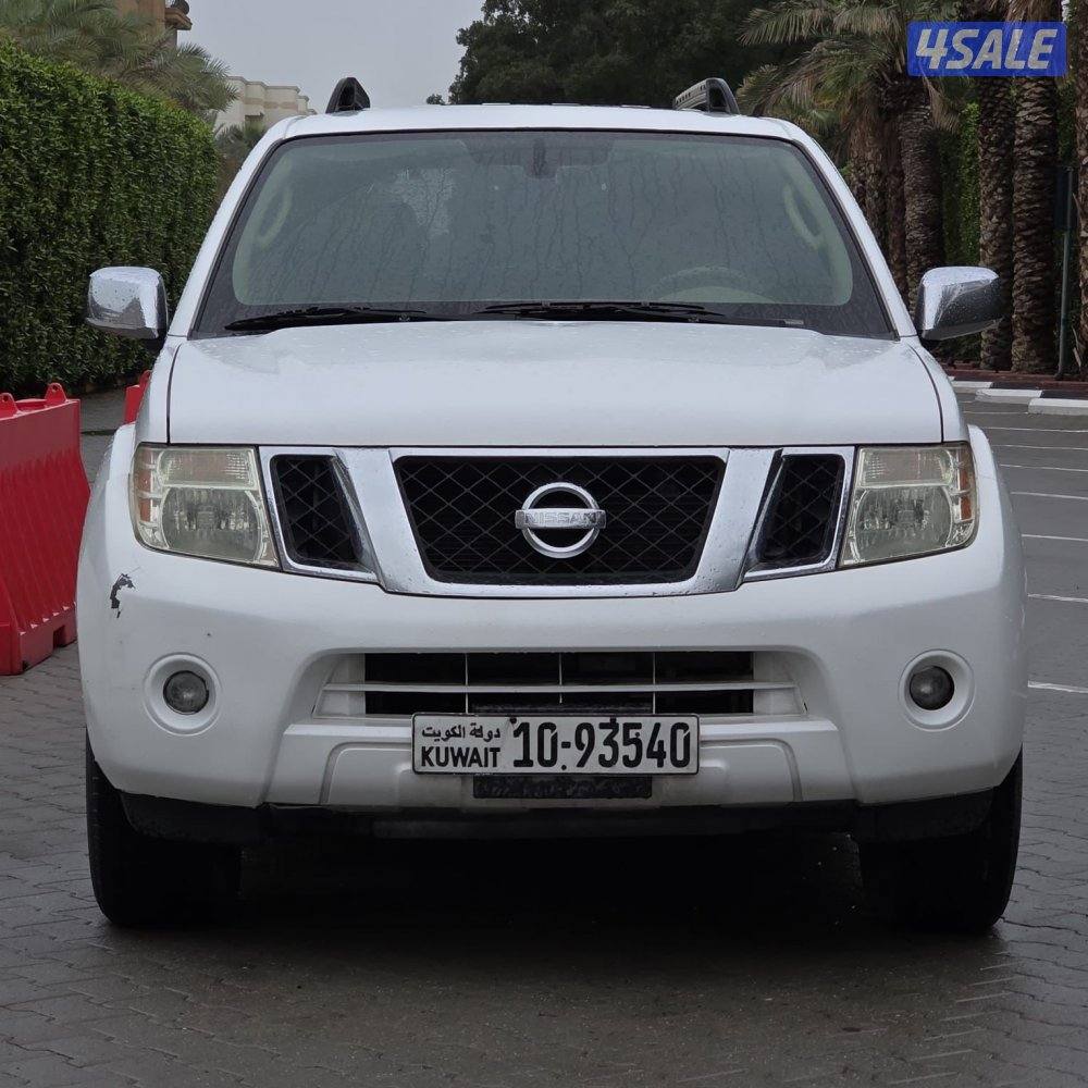 نيسان باثفايندر SV موديل 2012 ماشي 148 الف شرط الفحص2