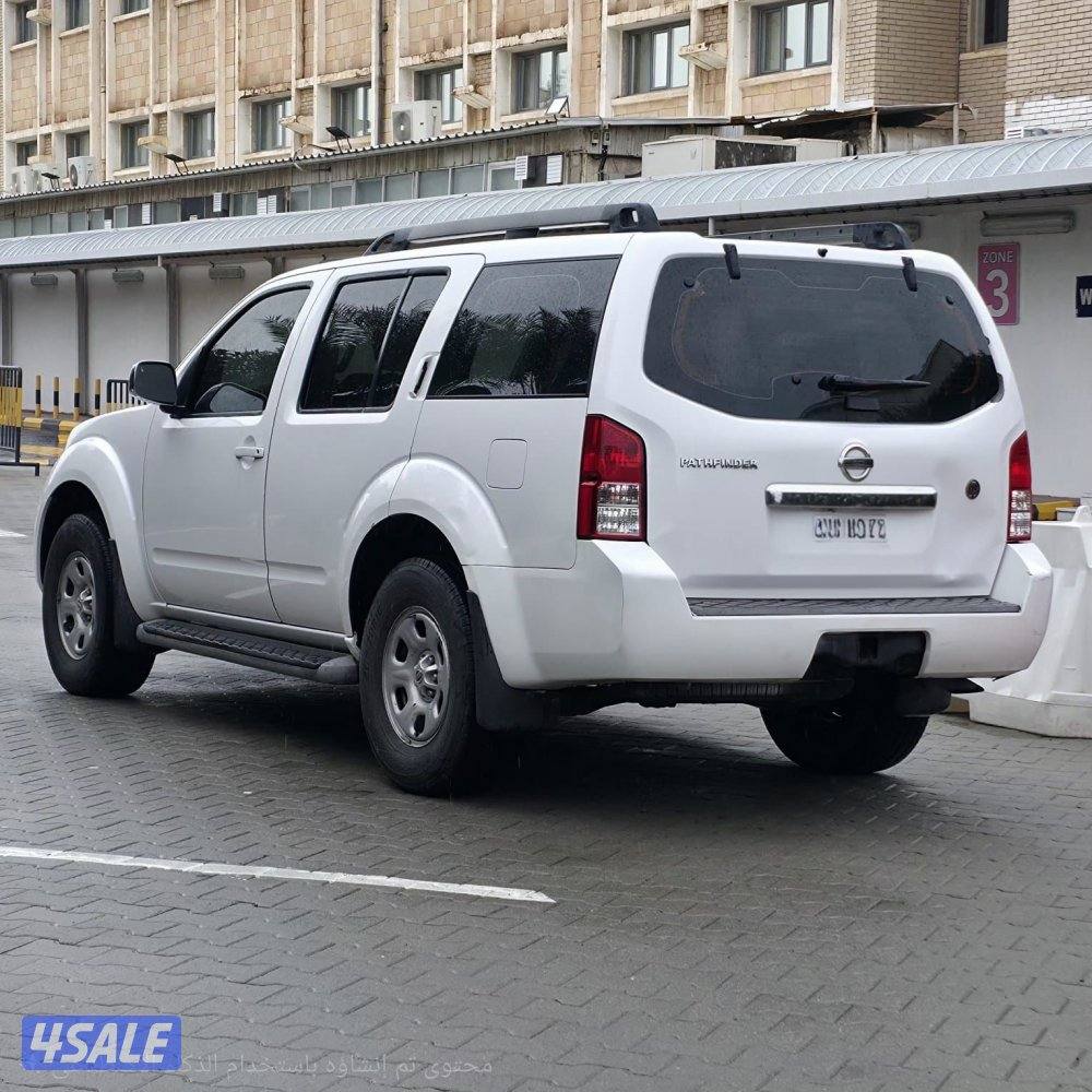 نيسان باثفايندر SV موديل 2012 ماشي 148 الف شرط الفحص5