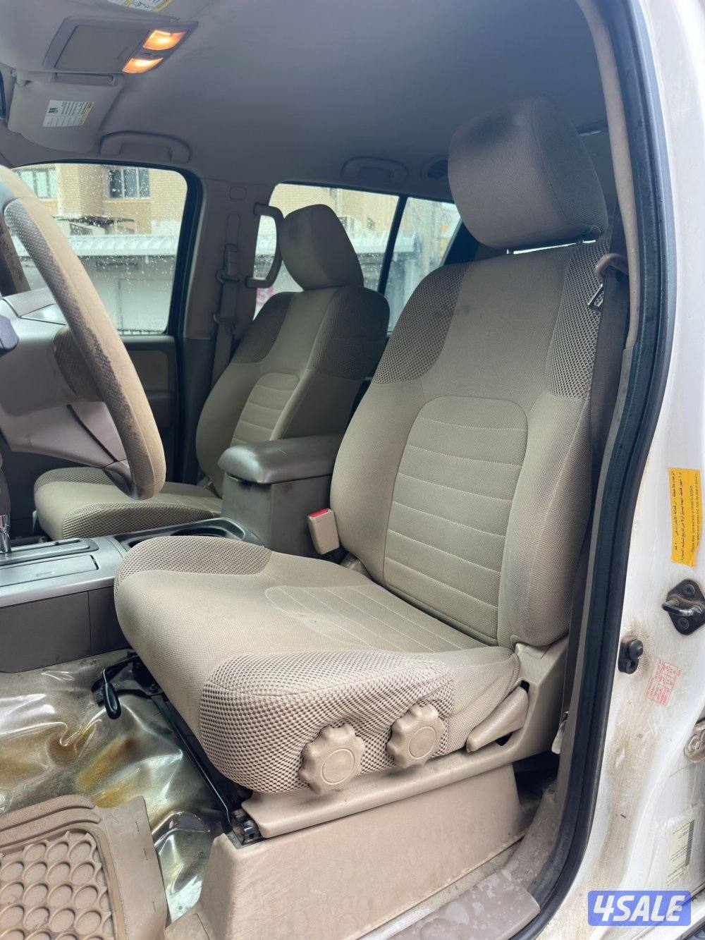 نيسان باثفايندر SV موديل 2012 ماشي 148 الف شرط الفحص9