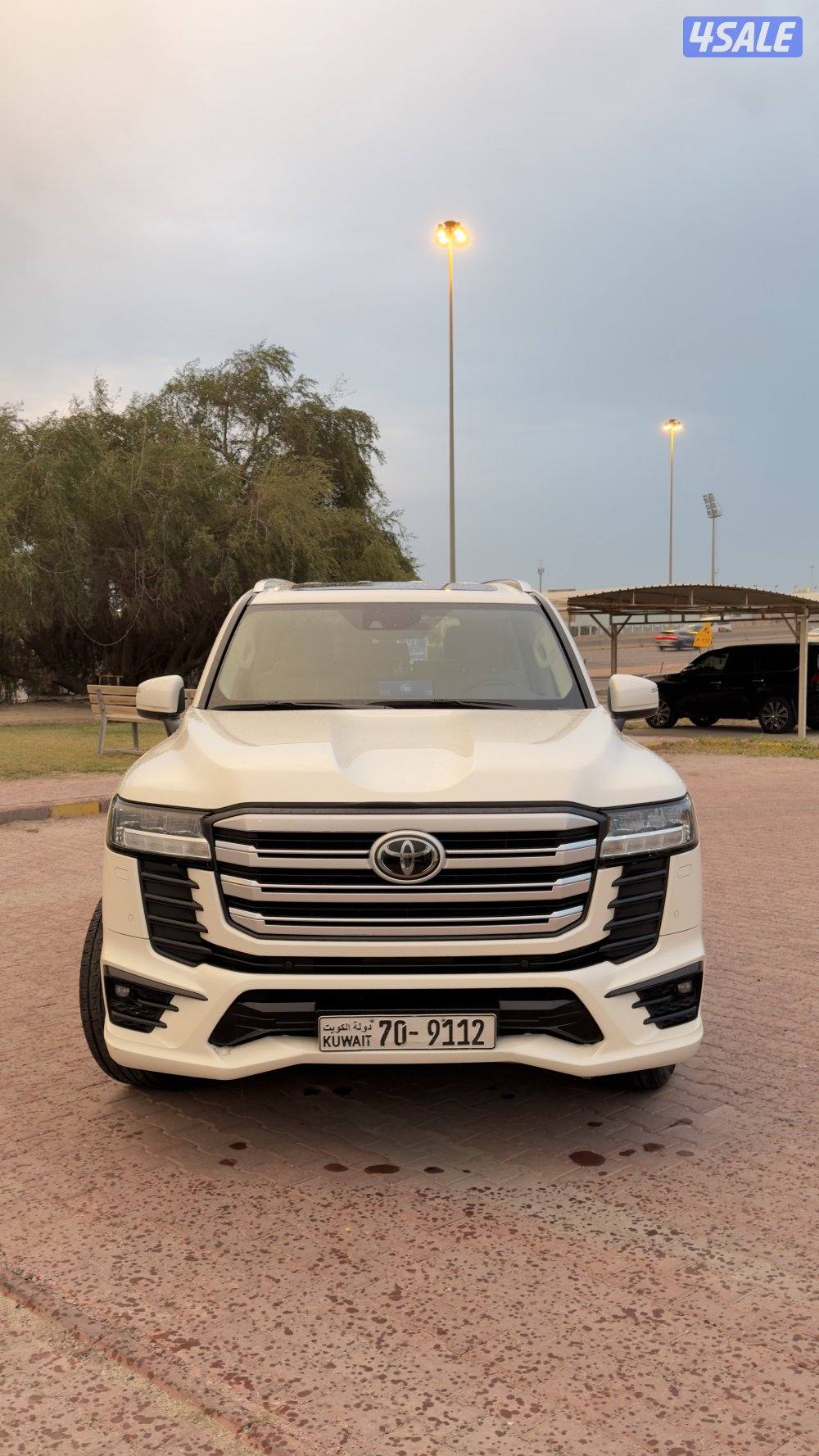 لاند كروزر ايرو اس1