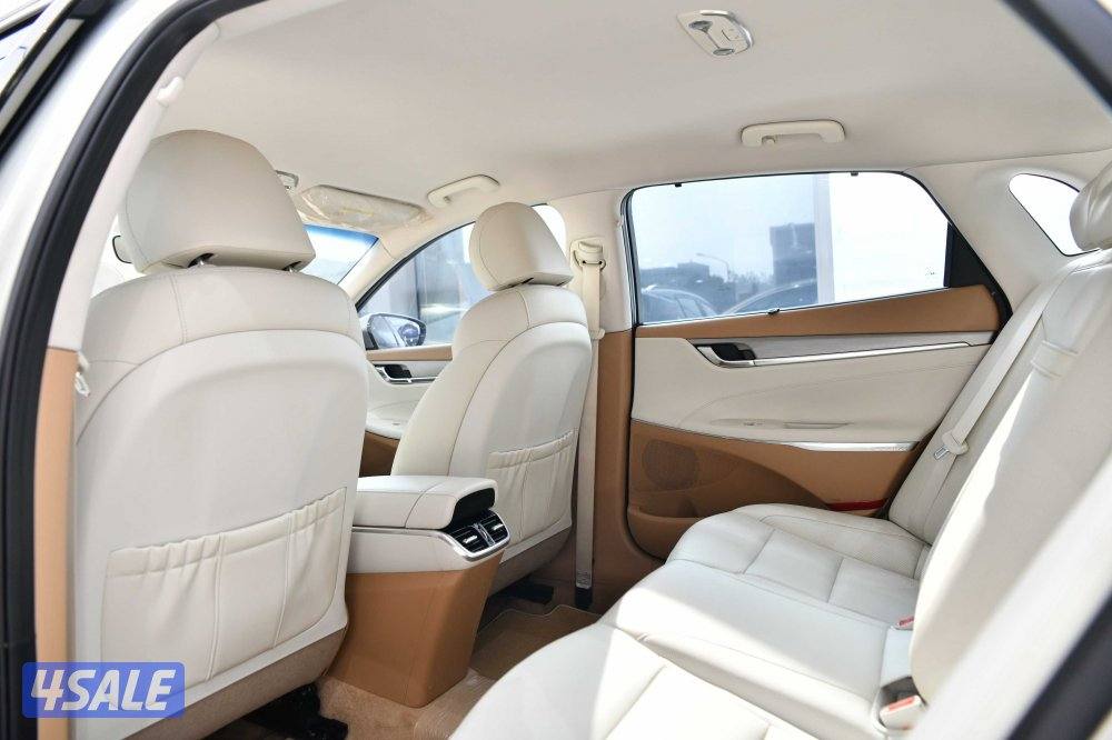 هيونداي ازيرا4