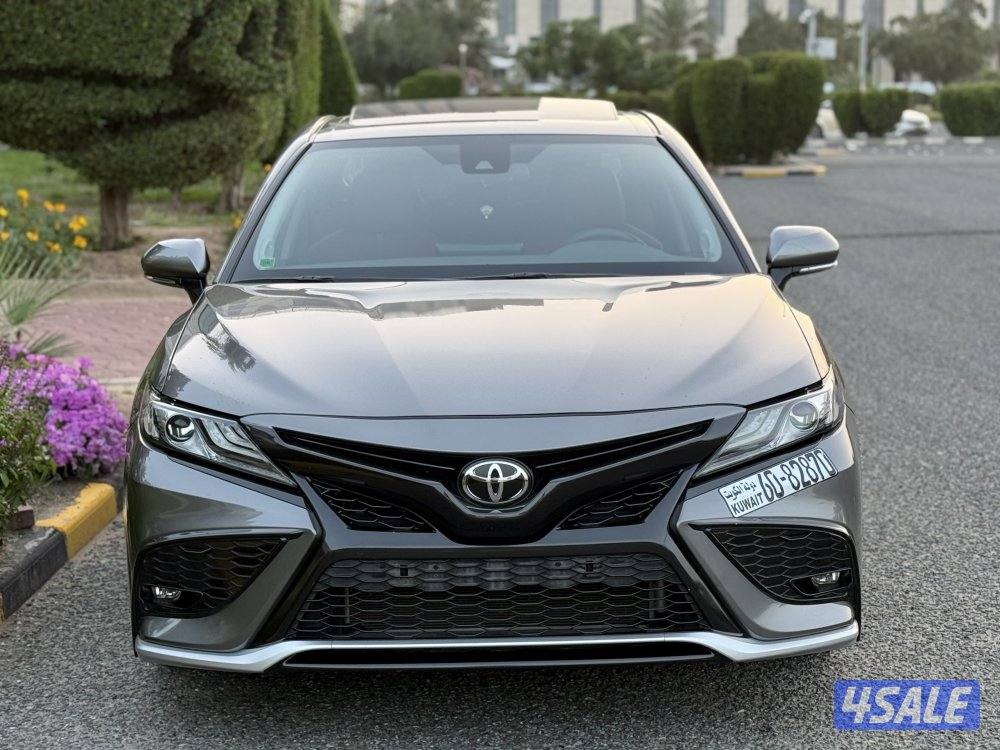 كامري SE موديل 2022 عداد 354