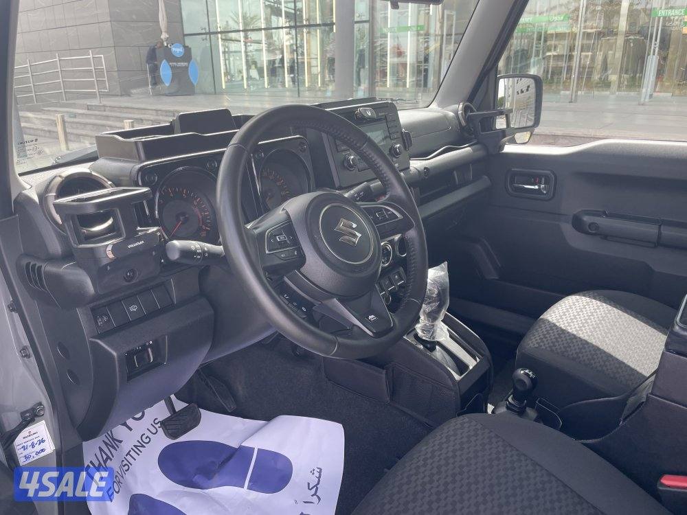 سوزكي جيمني6