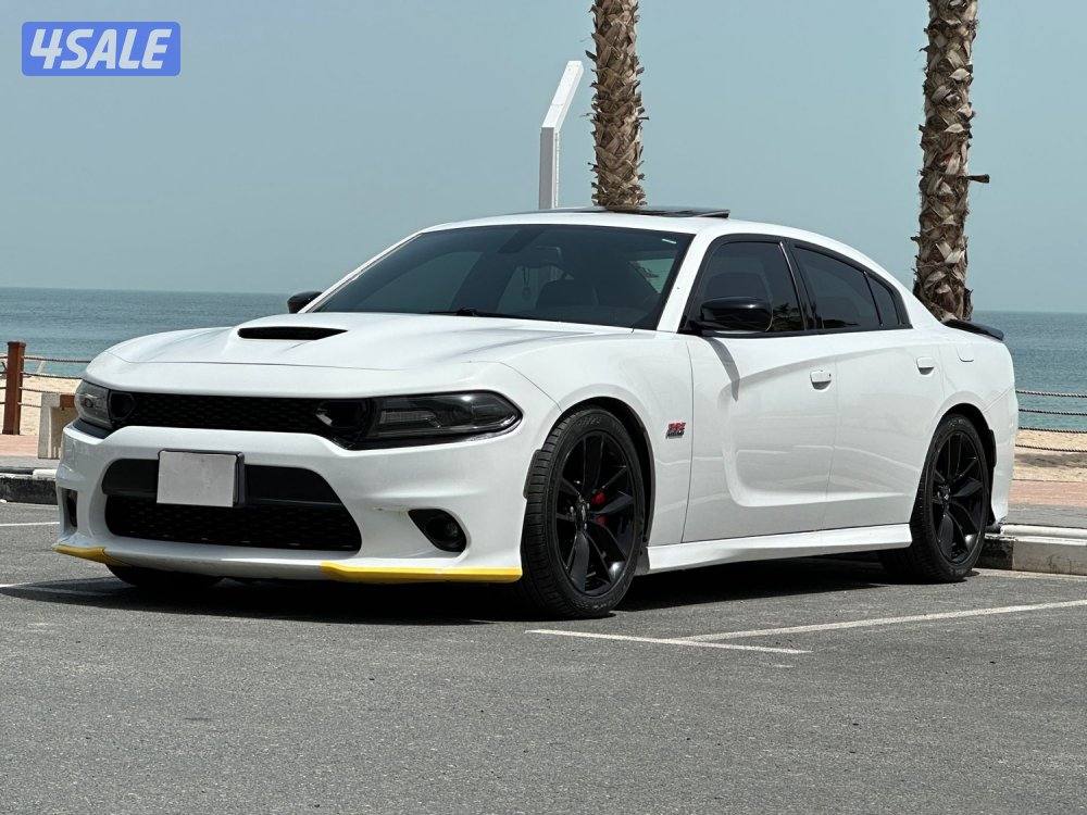 ماشيه ٦٦ الف - SRT8 6.4 - سكات باك0