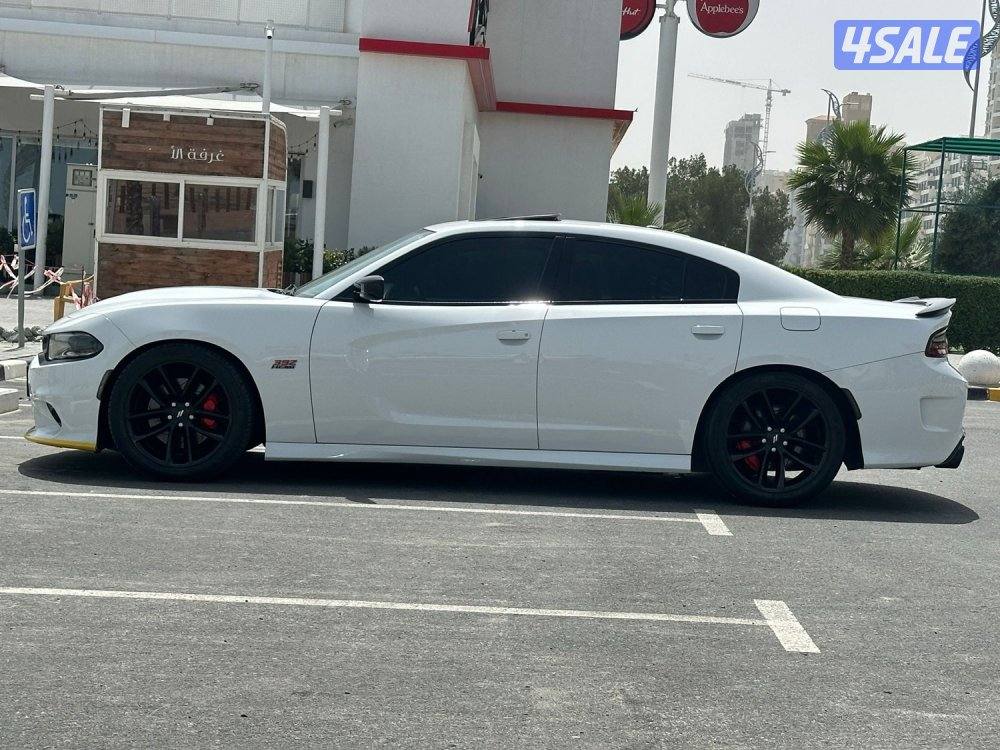 ماشيه ٦٦ الف - SRT8 6.4 - سكات باك5