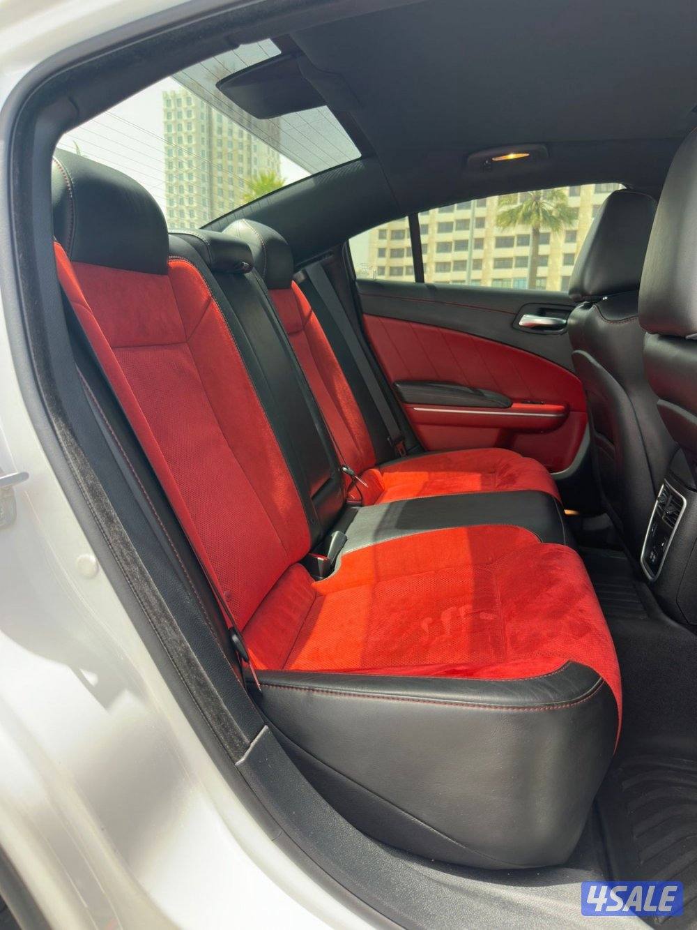 ماشيه ٦٦ الف - SRT8 6.4 - سكات باك13