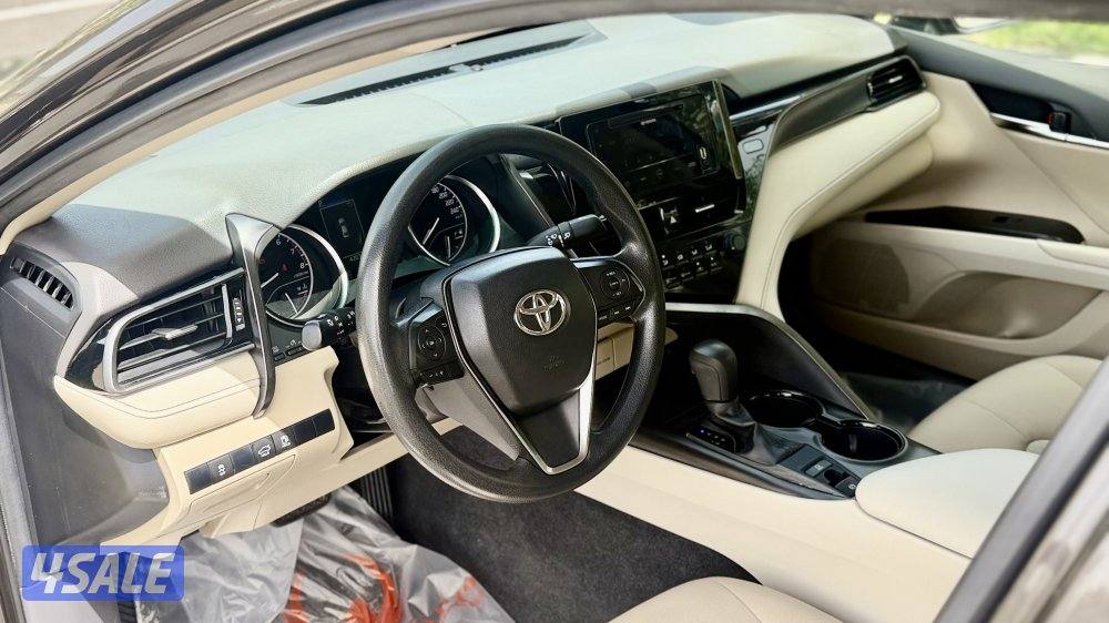 للبيع كامري 2021 عداد 42 الف بس6