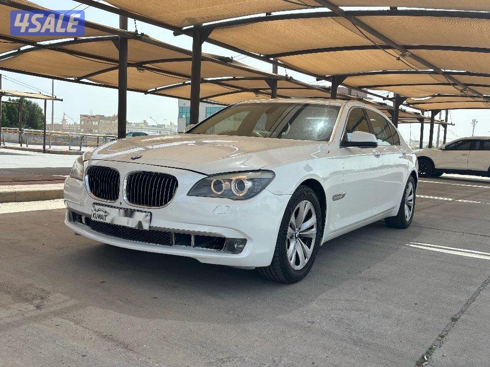 للبيع بي ام 730 Liموديل ٢٠١٢0